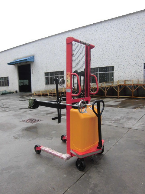 霸特爾半電動(dòng)堆高車8噸 堆高車