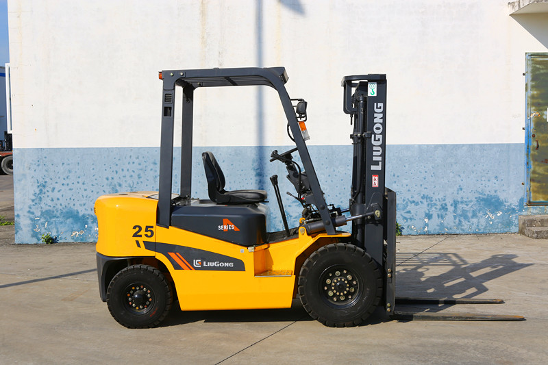 CPC(D)20A/25A內(nèi)燃叉車 CPC(D)20A/25A