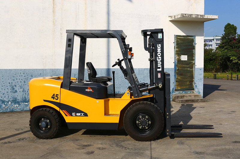 CPC45A/47A內(nèi)燃叉車 CPC45A/47A
