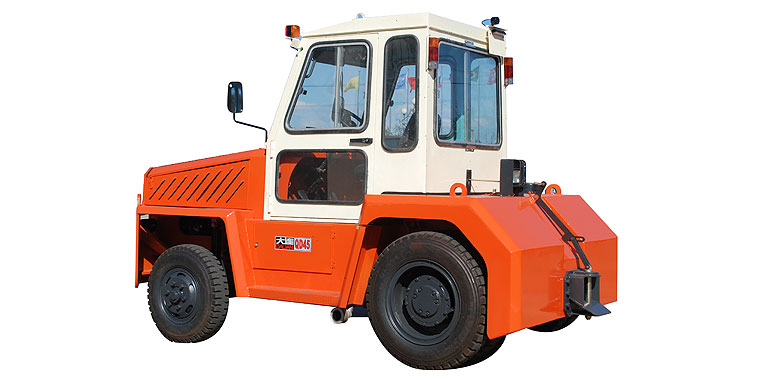 大連叉車 內(nèi)燃牽引車 3.5 - 5.0t