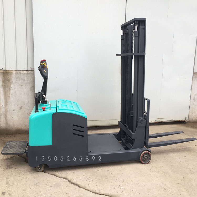 廣西全電動平衡重式叉車多少錢一臺 EQ