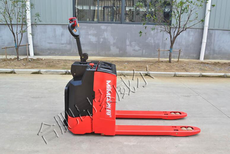 電動(dòng)托盤搬運(yùn)車TE價(jià)格是多少