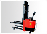 搬易通TB-A系列1.5噸全電動堆垛車（叉腿可提升型） TB15A-16