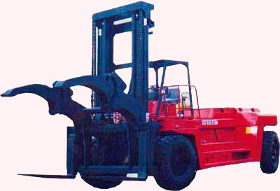 大連23噸木材夾抱叉車 FD230