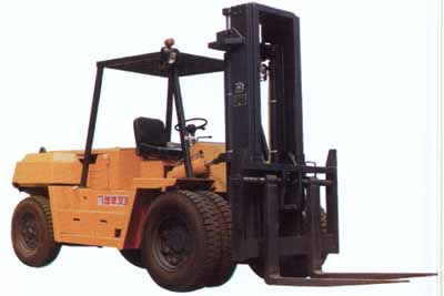大連9噸柴油液力傳動(dòng)叉車 CPCD90